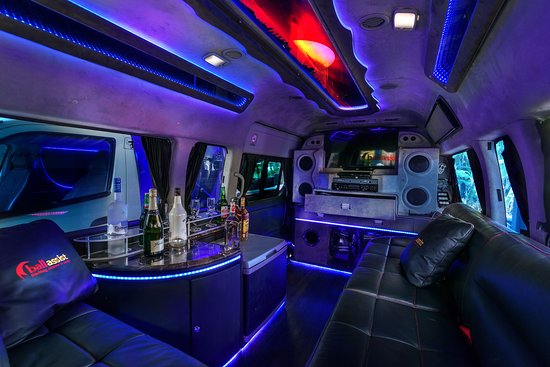 Best Party Bus