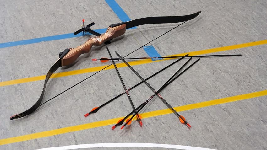 best recurve bows for outdoor enthusiasts
